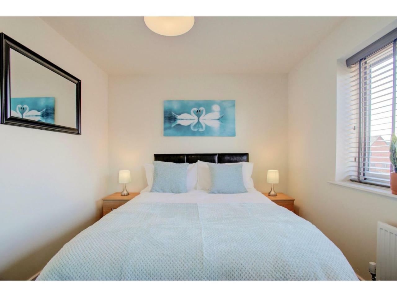 Newly Built, Splendid House For 5 In Manchester! エクステリア 写真